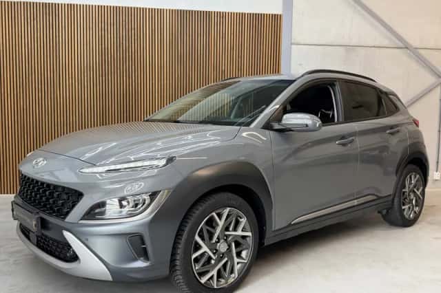 Hyundai Kona (2022) thumbnail 2