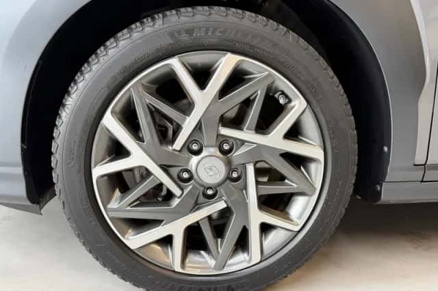 Hyundai Kona (2022) thumbnail 6