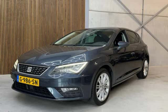 SEAT Leon (2019) thumbnail 1