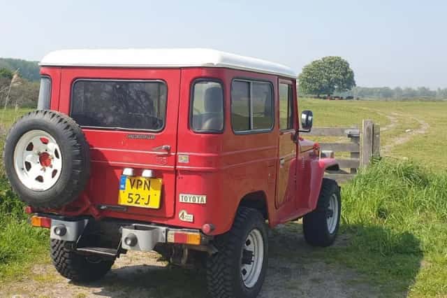 Toyota Land Cruiser (1979) thumbnail 5