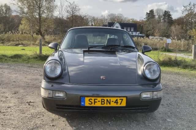 Porsche 911 (1990) thumbnail 4