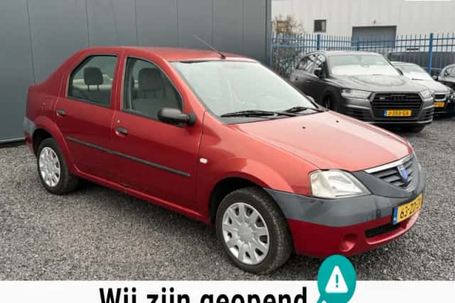 Dacia Logan (2008) thumbnail 1