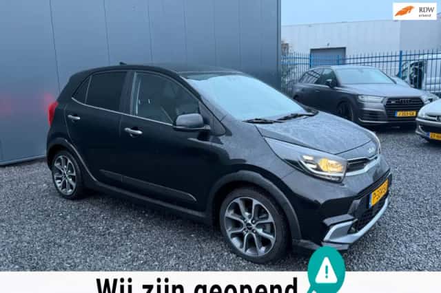Kia Picanto (2022) thumbnail 1