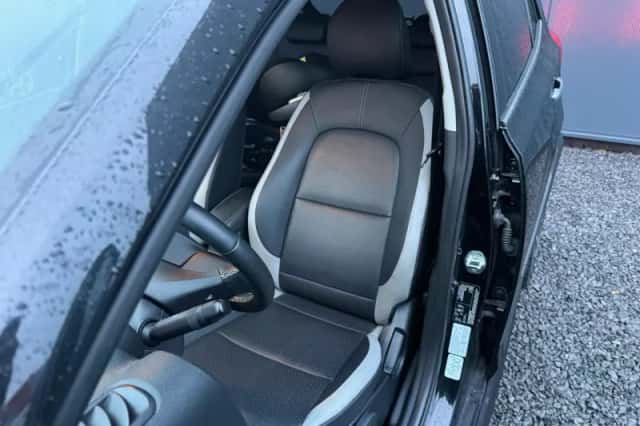 Kia Picanto (2022) thumbnail 6