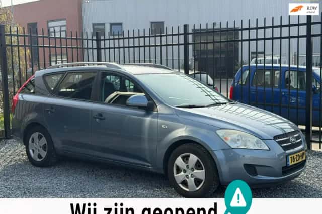 Kia Ceed (2008) thumbnail 1