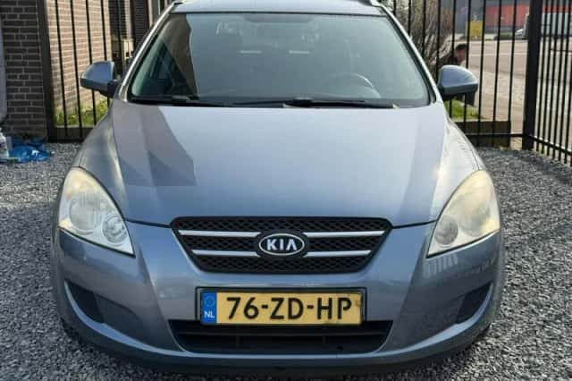 Kia Ceed (2008) thumbnail 2
