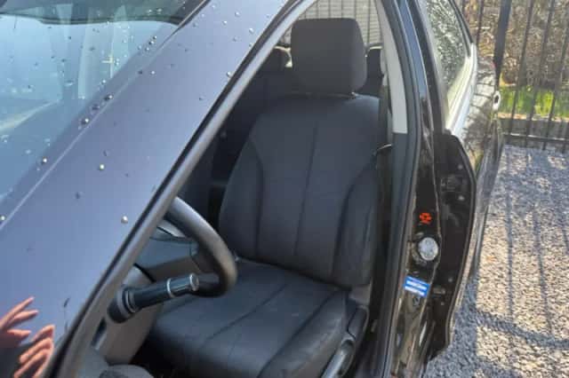 Mazda 2 (2011) thumbnail 6