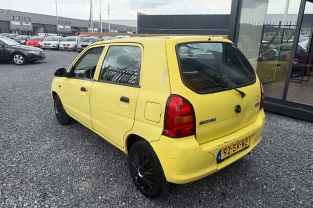 Suzuki Alto (2006) thumbnail 4