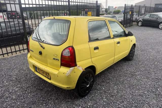 Suzuki Alto (2006) thumbnail 5