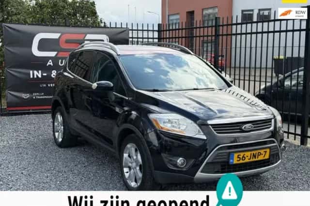 Ford Kuga (2009) thumbnail 1