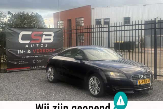 Audi TT (2009) thumbnail 1