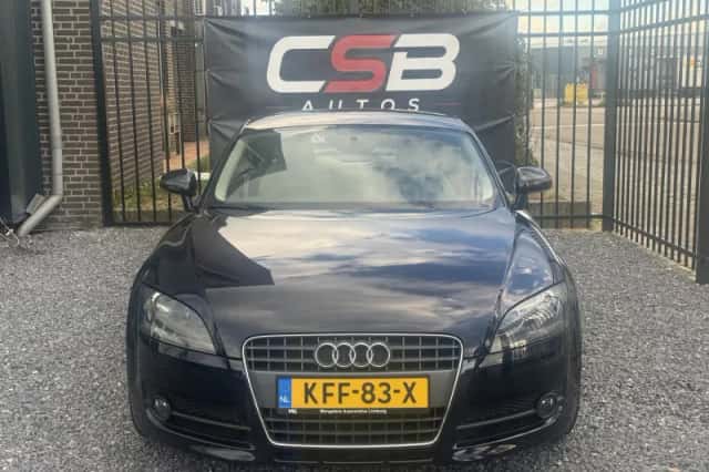 Audi TT (2009) thumbnail 2