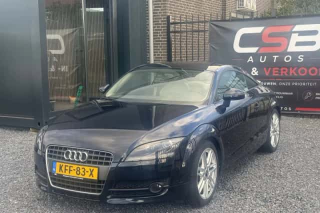 Audi TT (2009) thumbnail 3