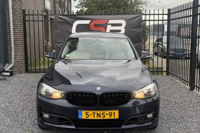 BMW 3-Serie (2014) thumbnail 2