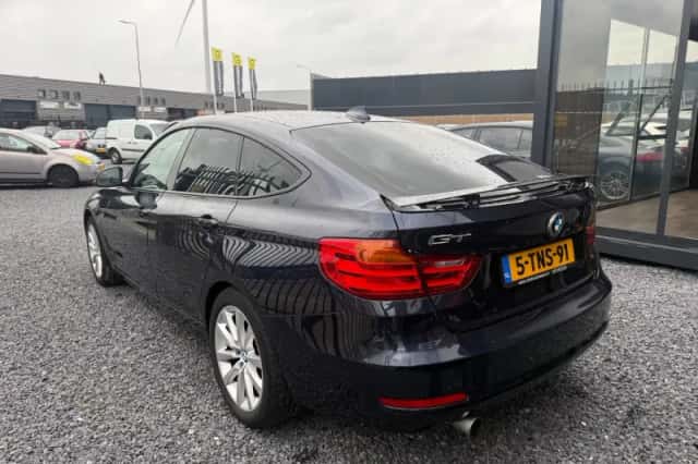 BMW 3-Serie (2014) thumbnail 4