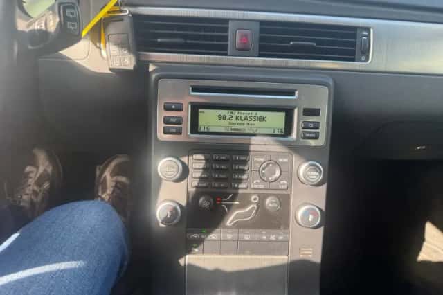 Volvo V70 (2008) thumbnail 6