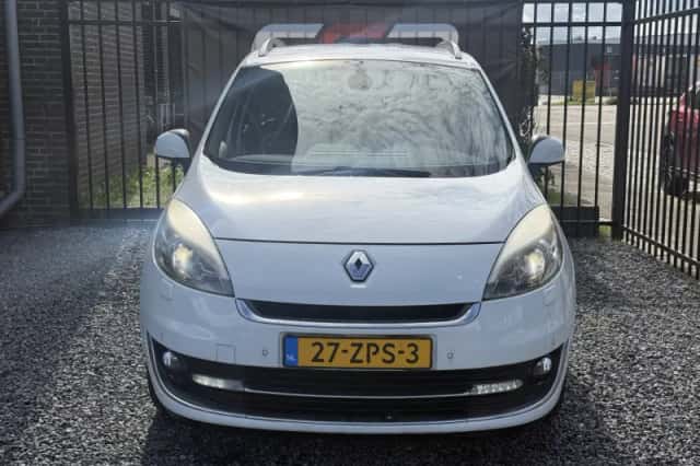 Renault Grand Scénic (2013) thumbnail 2
