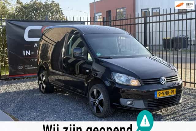 Volkswagen Caddy (2011) thumbnail 1