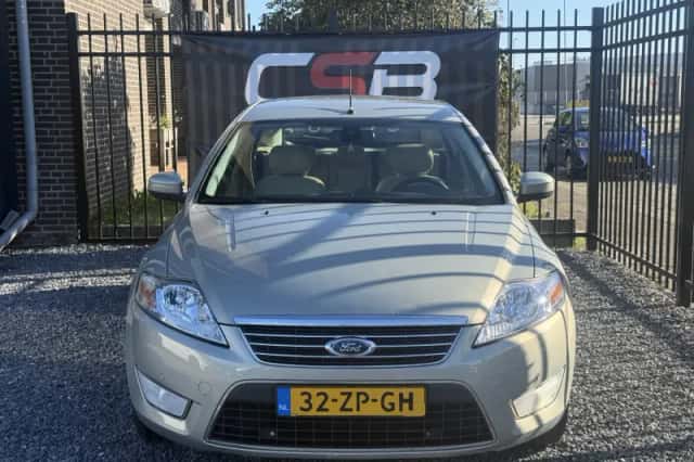 Ford Mondeo (2008) thumbnail 2