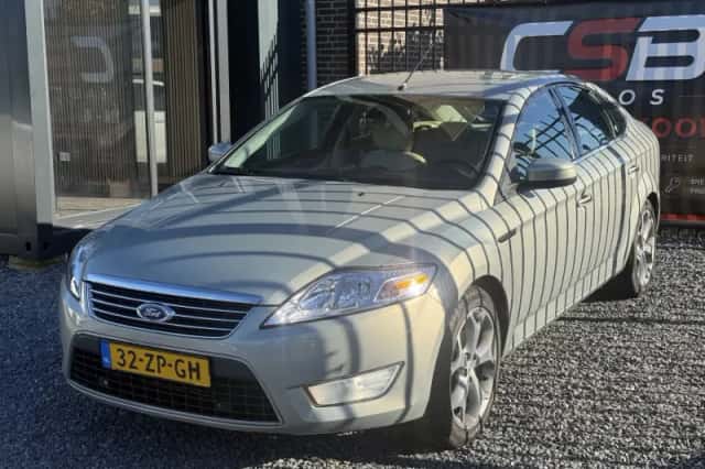 Ford Mondeo (2008) thumbnail 3