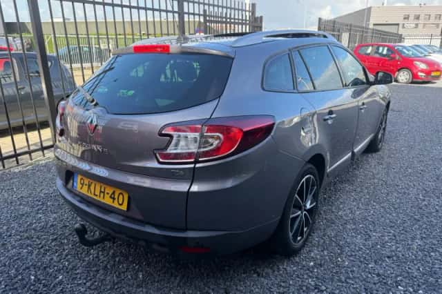 Renault Mégane (2013) thumbnail 5