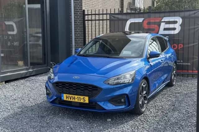 Ford Focus (2020) thumbnail 3