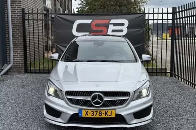 Mercedes-Benz CLA-Klasse (2013) thumbnail 2