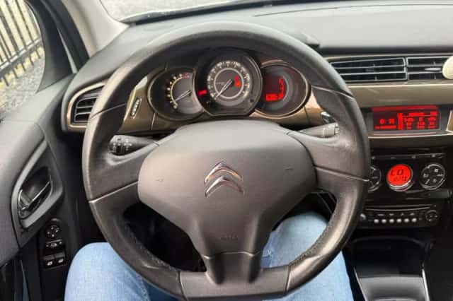 Citroën C3 (2012) thumbnail 6