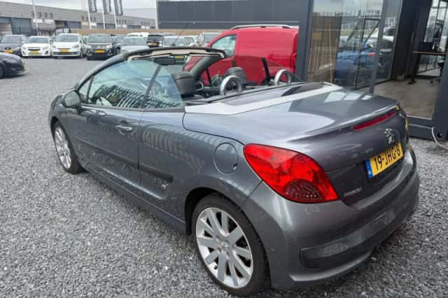 Peugeot 207 (2007) thumbnail 5