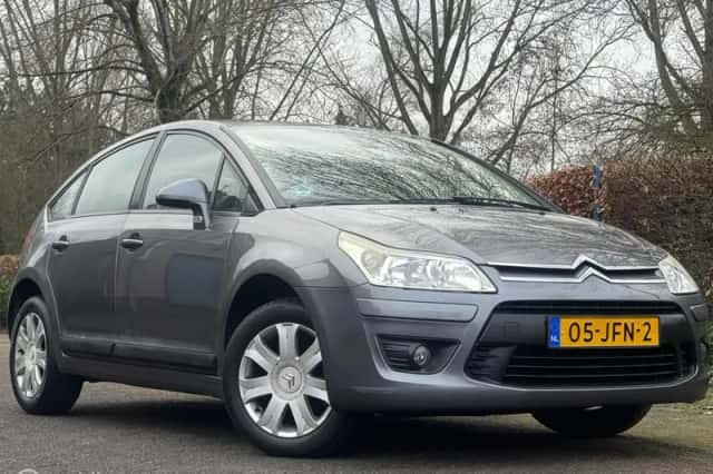 Citroën C4 (2009) thumbnail 2