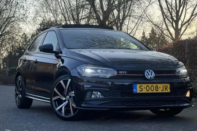 Volkswagen Polo (2019) thumbnail 2