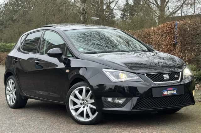 SEAT Ibiza (2017) thumbnail 2