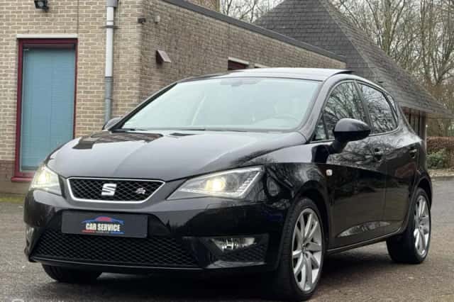 SEAT Ibiza (2017) thumbnail 4