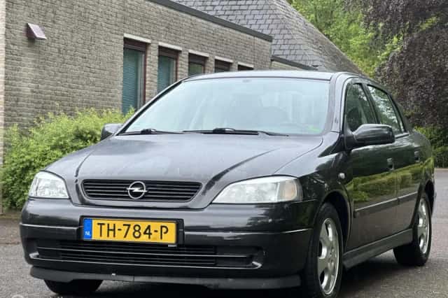 Opel Astra (2000) thumbnail 5