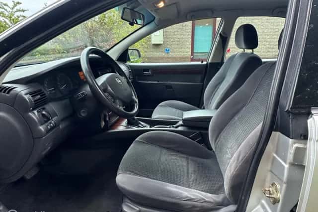 Opel Omega (2000) thumbnail 6