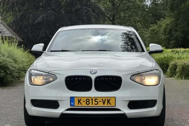 BMW 1-Serie (2012) thumbnail 3