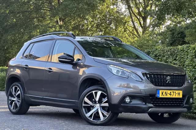 Peugeot 2008 (2016) thumbnail 2