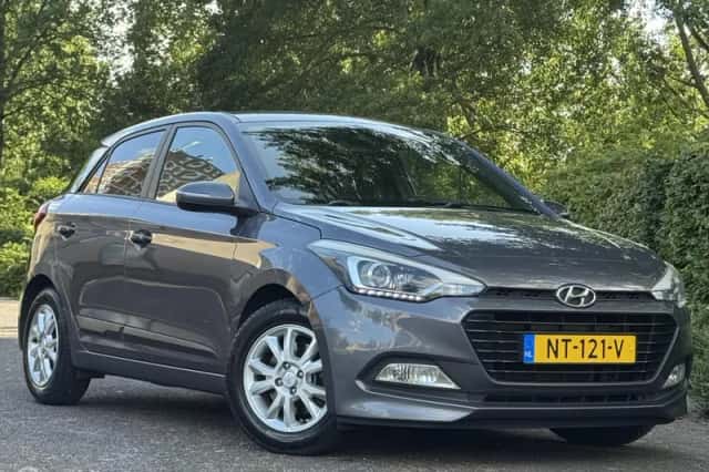 Hyundai i20 (2017) thumbnail 2