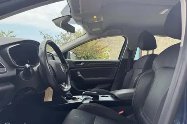 Renault Mégane (2018) thumbnail 6