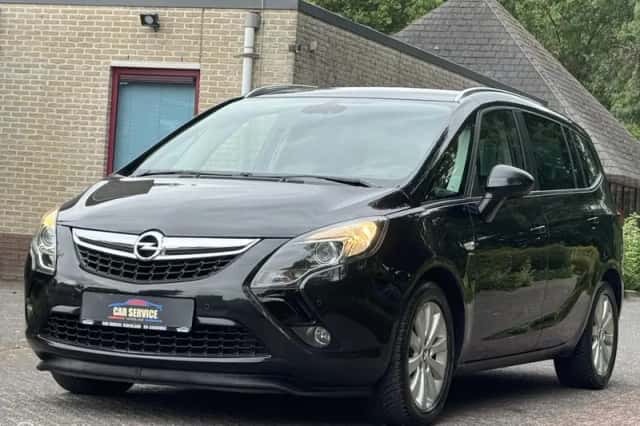 Opel Zafira (2016) thumbnail 5