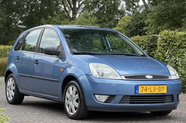 Ford Fiesta (2003) thumbnail 4