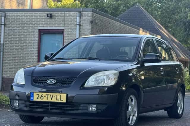 Kia Rio (2007) thumbnail 5