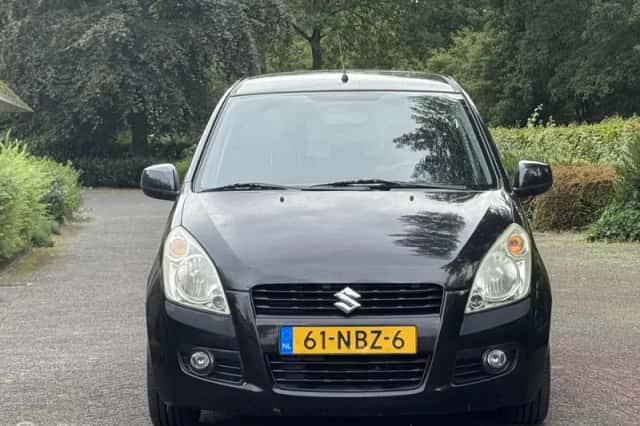 Suzuki Splash (2010) thumbnail 3