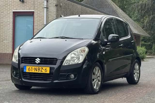 Suzuki Splash (2010) thumbnail 5