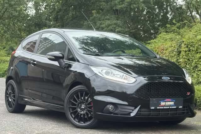 Ford Fiesta (2017) thumbnail 2