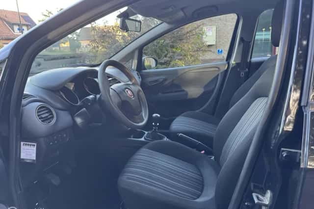 Fiat Punto Evo (2010) thumbnail 6