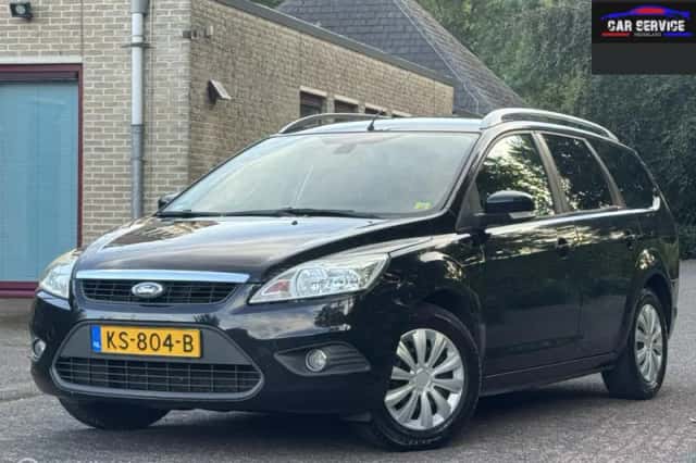 Ford Focus (2011) thumbnail 1