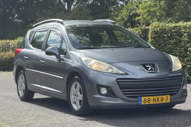 Peugeot 207 (2010) thumbnail 4