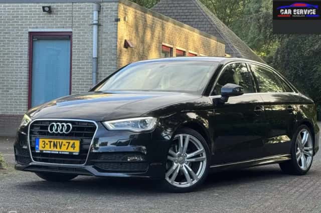 Audi A3 (2014) thumbnail 1