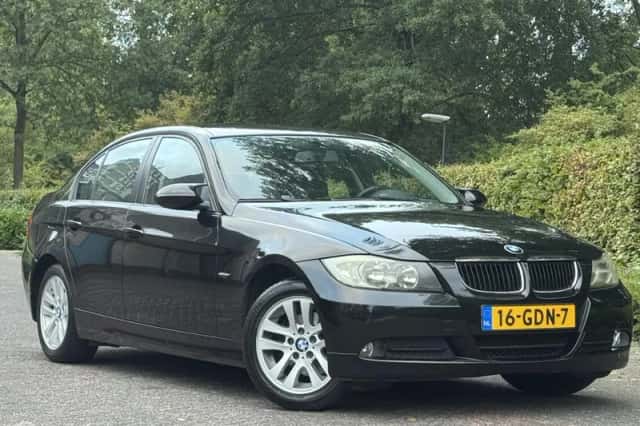 BMW 3-Serie (2008) thumbnail 2